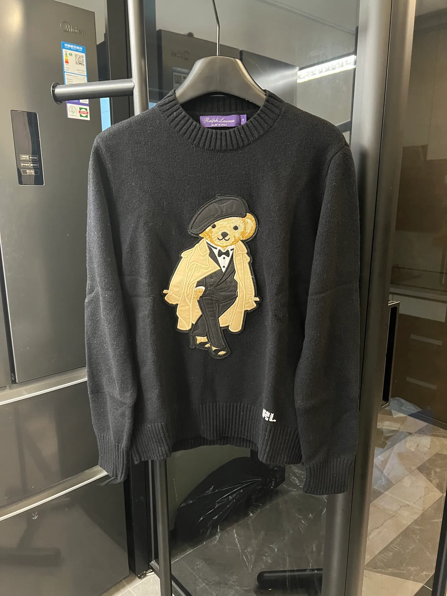 P430 [Next day] Rah Lauren/Raph classic bear wool round neck pullover sweater (black) High-end customized wool blended yarn fabric 90% wool 10% cashmere material, skin-friendly, delicate, soft and comfortable, one-piece back-shoulder gathers Size: s m l Detailed size can be found in Figure 9